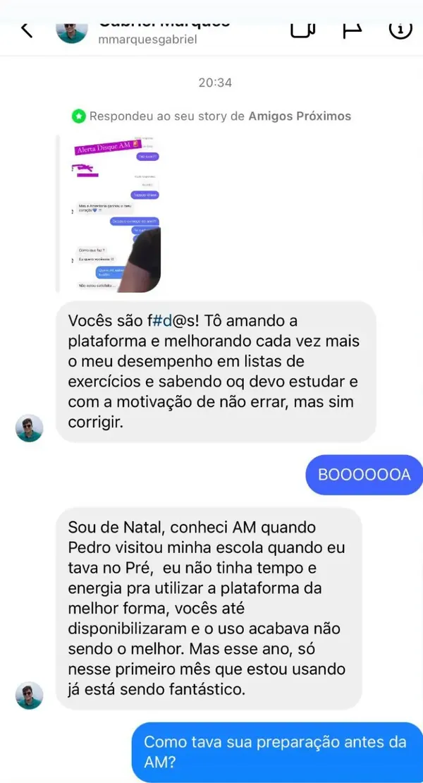 Mensagem de aluno de Natal elogiando a plataforma, as listas de exercícios e a motivação que ganhou na AM