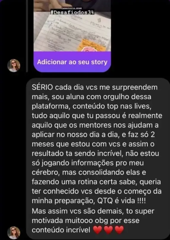 Mensagem de aluna dizendo que o conteúdo e os mentores da AM mudaram a rotina de estudos dela