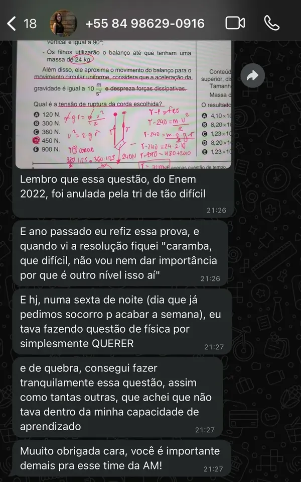 Conversa de WhatsApp em que aluno conta que acertou uma questão do ENEM graças à AM